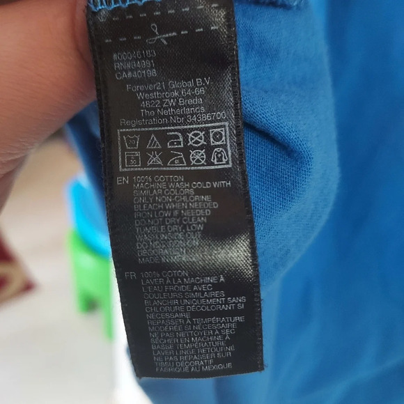 Disney Blue Mickey Mouse Tank Top Size 1XL - Picture 6 of 6